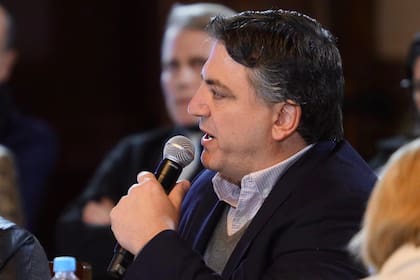 El senador Paoltroni en el plenario de comisiones del Senado de la Nación