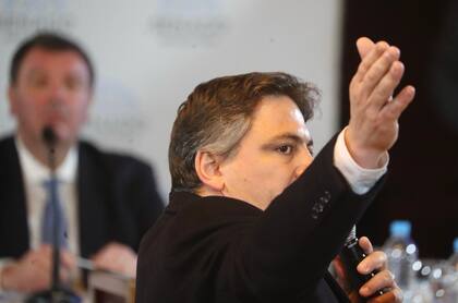 El senador Paoltroni y el juez Lijo durante la audiencia por el nombramiento del magistrado, en el Senado