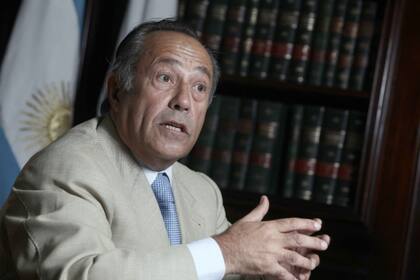 Adolfo Rodríguez Saá inscribió la alianza Compromiso Federal