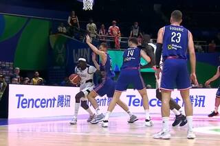 Un basquetbolista serbio perdió el riñón luego de recibir un golpe durante el Mundial