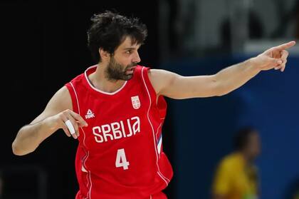 El serbio Milos Teodosic sufri una lesin en un amistoso y qued descartado para el mundial