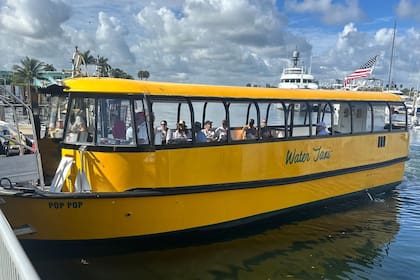El servicio gratuito de taxi acuático en Miami Beach tiene capacidad para 55 pasajeros