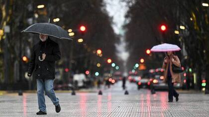 El Servicio Meteorológico Nacional (SMN) emitió alertas amarillas por tormentas para San Luis, Buenos Aires, La Pampa, Córdoba, Mendoza, San Juan y La Rioja