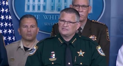 El sheriff Wayne Ivey enfatizó la gravedad de beber y conducir, especialmente con la familia presente