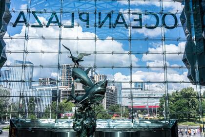 El shopping Ocean Plaza, en Kiev. (Brendan Hoffman/The New York Times)