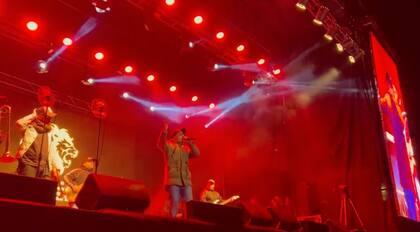 El show de El Dipy antes del discurso de Milei