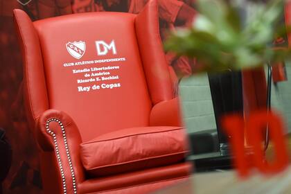 El sillón de Independiente en homenaje a Maradona