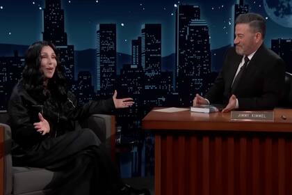 El sindicato de actores SAG-AFTRA calificó la suspensión como una “represalia peligrosa contra las libertades de todos”