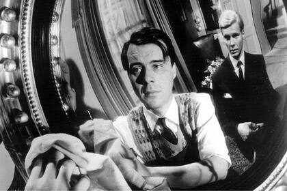 El sirviente (Joseph Losey, 1963), uno de los clásicos para descubrir o recobrar en la plataforma para fanáticos del cine de paladar negro