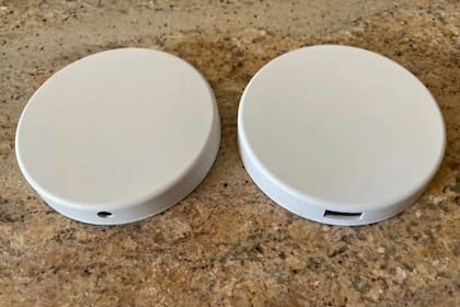 El sistema de acoplamiento inductivo del Power Mole V2 es similar al de los cargadores inalámbricos de los teléfonos celulares