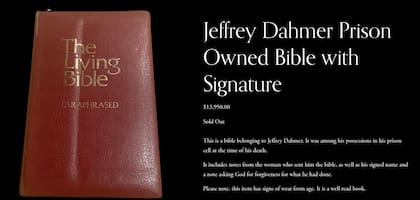 El sitio Cult Collectibles vendió la biblia que Jeffrey Dahmer usaba en prisión por 13.950 dólares