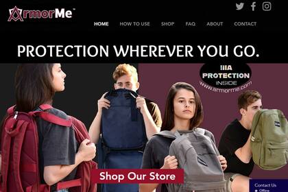 El sitio de ArmorMe, uno de las empresas que venden mochilas antibalas