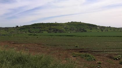 El sitio de ciudad de Gat, antigua capital de los filisteos, visto desde lejos