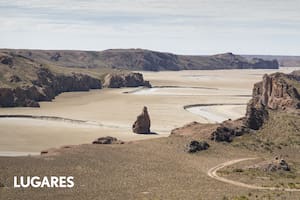 La ruta oceánica que reúne fauna marina, faros e historia