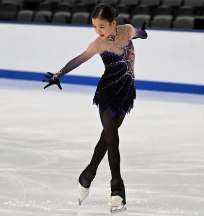 El Skating Club of Boston identificó a la patinadora artística Jinna Han como una de las víctimas del accidente aéreo en Washington. Su madre también murió por el choque.