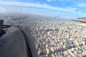El sobrevuelo de los F-16 daneses por Buenos Aires, desde la cabina de uno de los pilotos