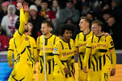El sorteo de las localías favoreción a Borussia Dortmund y cerrará los cuartos de final como local, a pesar de haber quedado peor ubicado que Barcelona en la primera etapa