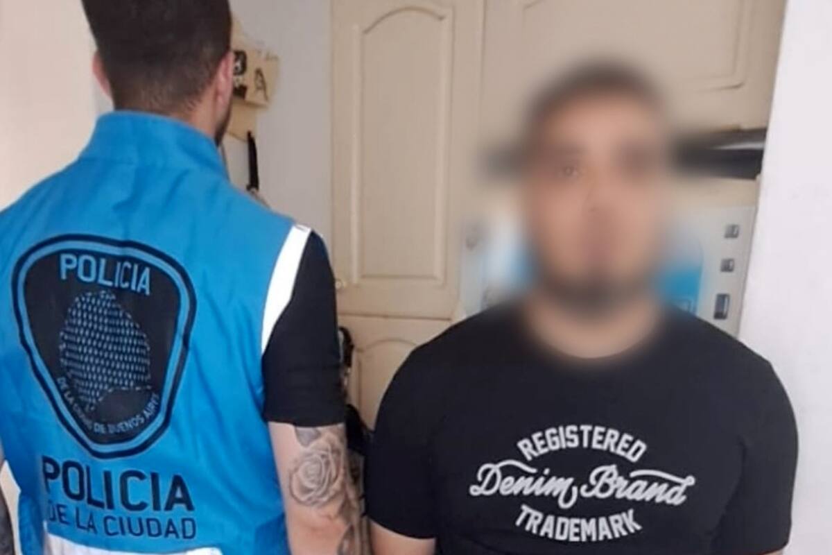 Terror em Palermo. ele esfaqueou um homem, escapou e uma semana depois desmaiou em Villa Crespo Terror em Palermo. ele esfaqueou um homem, escapou e uma semana depois desmaiou em Villa Crespo