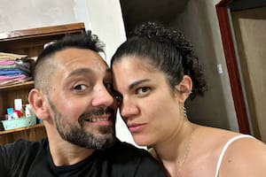 El sospechoso y la víctima en una foto subida a Facebook