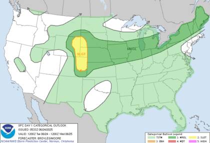 El SPC emitió alerta por tormentas severas desde Colorado hasta Illinois, con posibilidad de granizo mayor a cinco cm y ráfagas de viento superiores a 90 km/h durante la tarde-noche del martes.