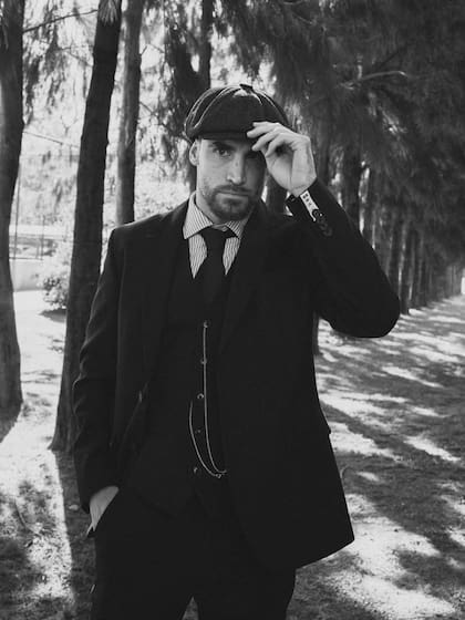 El spot se grabó en el predio de la AFA de Ezeiza (Foto: Instagram @chenetflix)