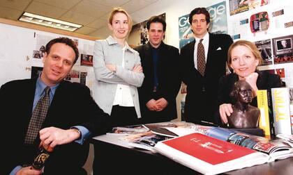 El staff principal de la revista que comenzó con 500 mil ejemplares y continuó luego del accidente aéreo, hasta 2001