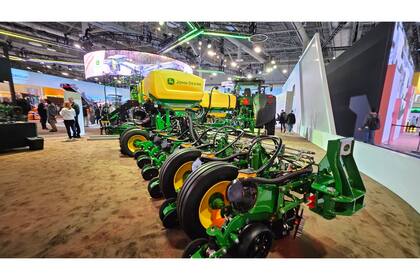 El stand de John Deere en el CES 2024