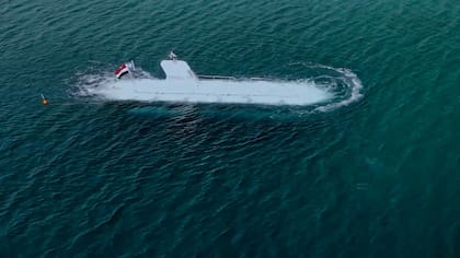 El submarino turístico de Sindbad Submarines naufragó cerca de Hurghada con 45 pasajeros a bordo
