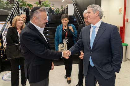 El subsecretario de Estado para temas de Seguridad Internacional y Control de Armamento Thomas G. DiNanno visita Argentina