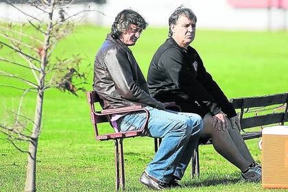 ¿El sucesor? Norberto Scoponi junto a Gerardo Martino
