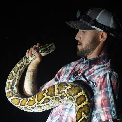 El sujeto es conocido en las redes sociales como Phyton cowboy