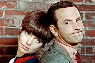 Del imitador que sumó rating y enemigos al obligado paso del Agente 86 por Ezeiza