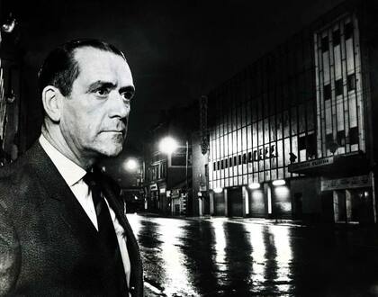 El superintendente Joe Beattie dirigió la búsqueda de John Biblia a finales de la década de los 60