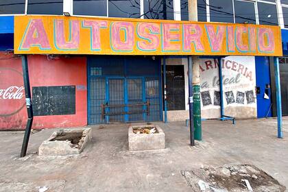 El supermercado que quisieron saquear en Santa Catalina, en el partido de Lomas de Zamora.