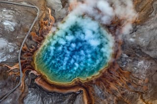 ¿Cuántos países concentran el 90% de los volcanes de la Tierra?