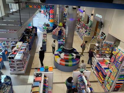 El surtido de Librerías Levalle permite abastecer a todo estudiante.