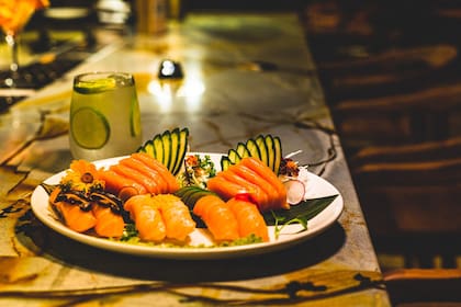 El sushi es una de las especialidades de Unido en Puertos en Escobar