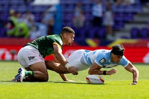 Los Pumas 7s cayeron ante Sudáfrica, que volvió a ser superior y el sueño del título se desvanece