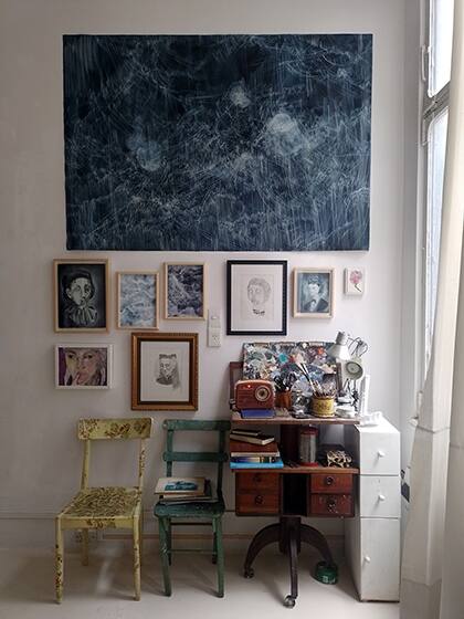 El taller de Verónica Gómez alojará una muestra colectiva