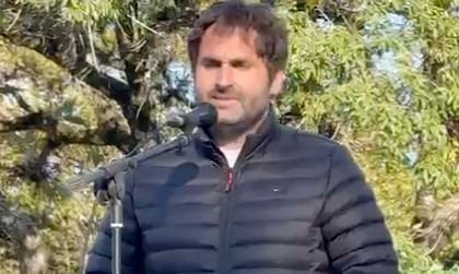 El tambero Matías Santamaría contó el difícil panorama que enfrenta su establecimiento por la falta de caminos