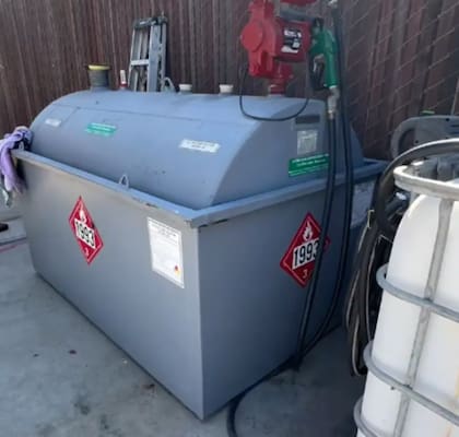 El tanque era el escondite de los gatitos, pero se volvió un gran problema (Foto: The Dodo)