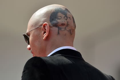 El tatoo acaparó la atención de todos en el Festival de Cine de Venecia