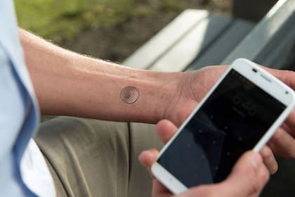Motorola ya experimentó con tatuajes y píldoras para desbloquear teléfonos y monitorear el estado de salud del usuario