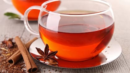 El té de canela y vinagre es bueno para reducir el colesterol malo y desinflamar el organismo