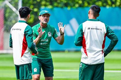 El técnico argentino Diego Cocca tendrá su tercera prueba al mando de la selección mexicana