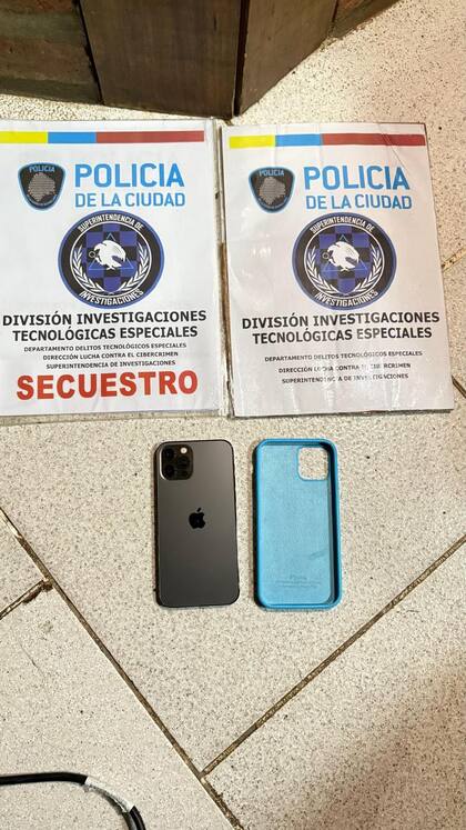 El teléfono secuestrado al denunciador serial
