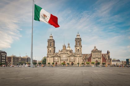 Hoy, el peso mexicano es afectado por las lecturas económicas en México, indica Monex