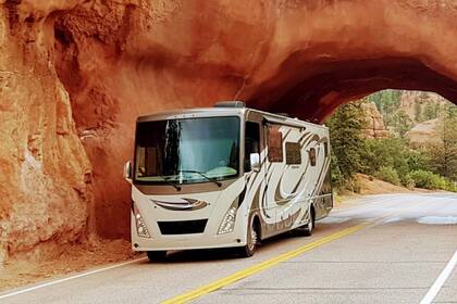 El temor a volar por la pandemia de coronavirus ha impulsado un auge en la venta y alquiler de casas rodantes