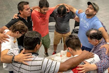 El templo Tiempo de Renuevo, de Tigre, combina religión con ayuda social; es parte de un fenómeno en expansión que mostró su poderío en las marchas contra el aborto