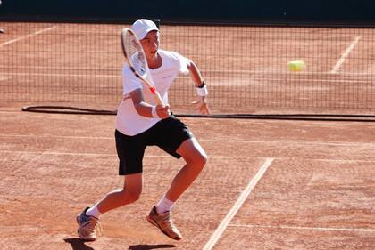 El tenista bielorruso Alexander Zgirovsky, primer singlista en la serie de Copa Davis ante Argentina.